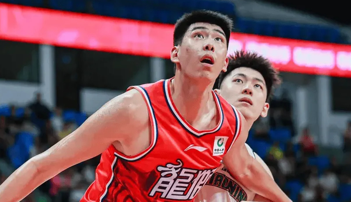 华体会赛事团队-10投狂砍20分9板！这才是CBA顶级大中锋，杜锋将他交易追悔莫及？|辽宁男篮|男篮|广州男篮|威金顿|徐昕_新浪体育_新浪新闻